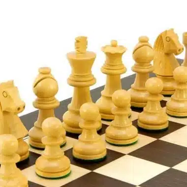Ensemble "Classic Wenge" Echiquier en Wenge et Erable & Jeu d'Echecs en Buis Ebonisé