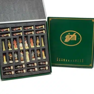 Jeu d'Echecs en Résine "Romains vs Egyptiens"