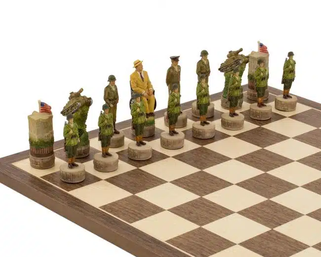 Jeu d'Echecs en Résine "Hitler vs Roosevelt"