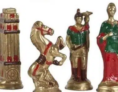 Jeu d'Echecs en Métal Peint à la Main Romains vs Barbares