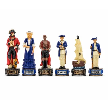 Pièces d'échecs pirates et marine royale peintes à la main, vue d'ensemble