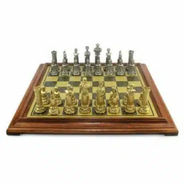 Ensemble Empire Romain VII Echiquier sur Pied en Bois et Jeu d'Echecs en Métal
