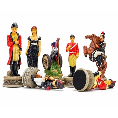 Pièces d'échecs Bataille de Waterloo II détaillant soldats, canon et cavalier