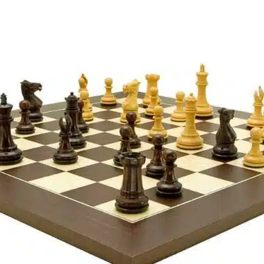 Ensemble Windsor III Echiquier en Bois de Wenge et Erable & Jeu d'Echecs en Bois de Rose – Image 3