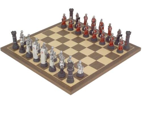 Ensemble Templiers Pièces Echecs en Résine Peintes à la Main et Echiquier en Bois de Noyer et Erable