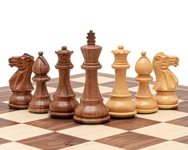Ensemble Classic XVIII Jeu d'Echecs en Bois d'Acacia et Echiquier en Bois d'Erable – Image 6