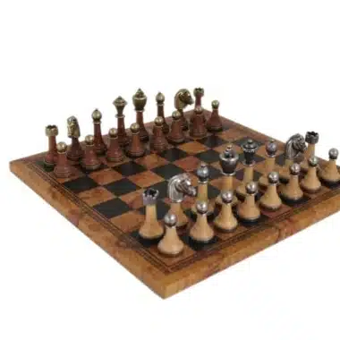 Echiquier Brun en Similicuir et Jeu d'Echecs Staunton en Bois et Métal