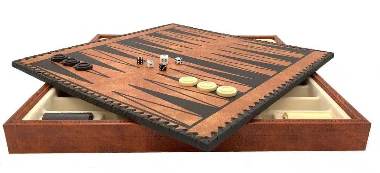 Ensemble Romains vs Barbares VII Echiquier en Similicuir avec Rangement et Figurines en Métal – Image 9