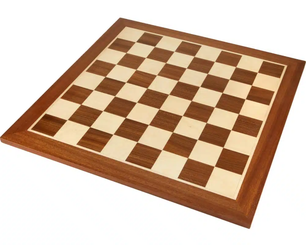 Ensemble Leningrad Echiquier en Bois d'Acajou et Jeu d'Echecs en Bois de Buis Ebonisé – Image 14