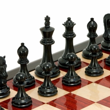 Jeu d'Échecs série Canterbury Knight de Luxe en Bois d'Ébène et Bois de Buis