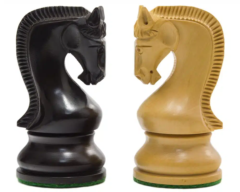Jeu d'Échecs série Leningrad en Bois de Buis et Bois de Buis ébonisé