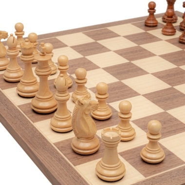 Jeu d'échecs Trapani - Échiquier en Erable et Noyer & Pièces en Acacia et Bois de Buis