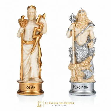 Pièces Zeus et Poséidon présentées côte à côte sur fond blanc