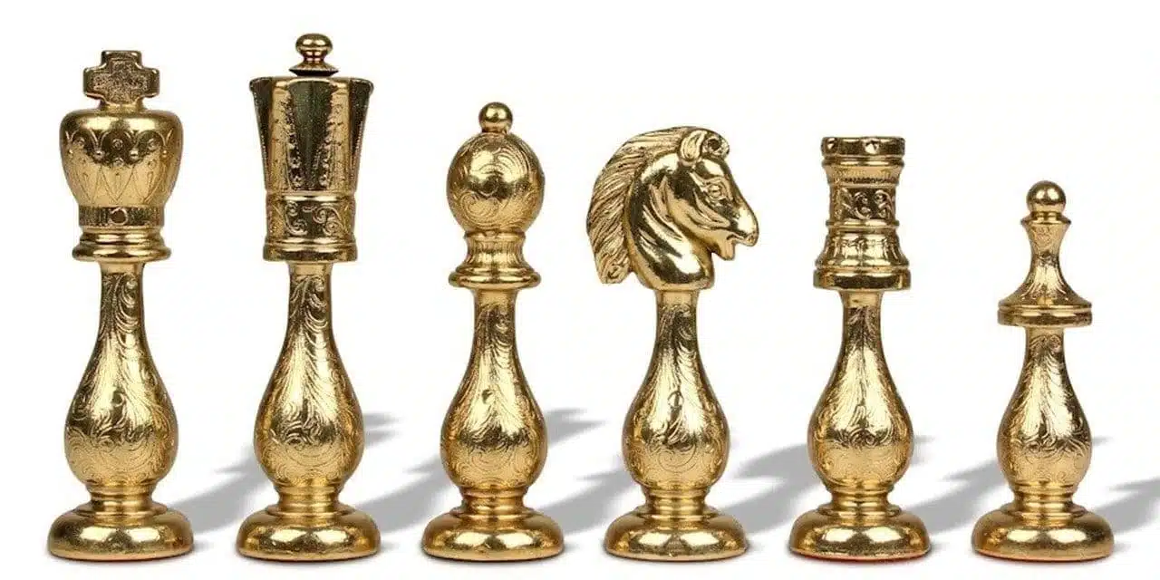 Jeu d'Échecs Arabesque - Échiquier - Backgammon et Jeu de dames en similicuir & Pièces d'échecs en métal – Image 4