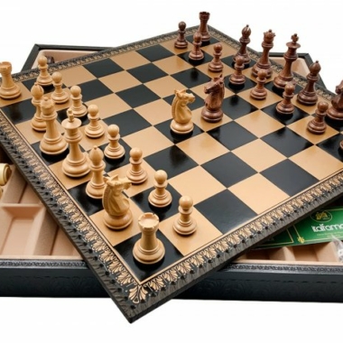 Jeu d'Échecs Classique - Échiquier - Backgammon et Jeu de dames en similicuir & Pièces d'échecs en bois