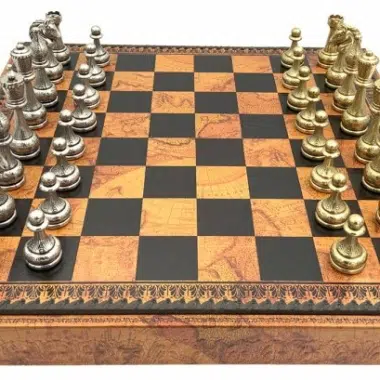 Jeu d'Échecs Flowered - Échiquier - Backgammon et Jeu de dames en similicuir avec rangement & Pièces d'échecs en métal