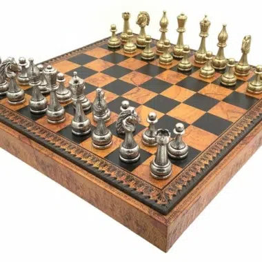 Jeu d'Échecs Flowered - Échiquier - Backgammon et Jeu de dames en similicuir avec rangement & Pièces d'échecs en métal