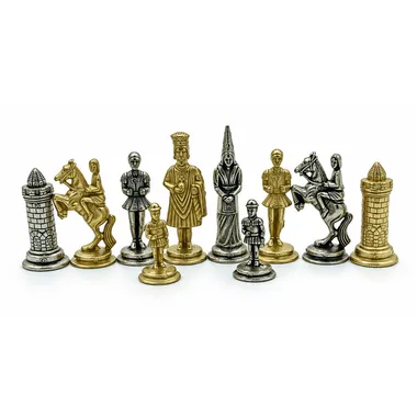 Pièces dorées et argentées du jeu Camelot, personnages médiévaux détaillés