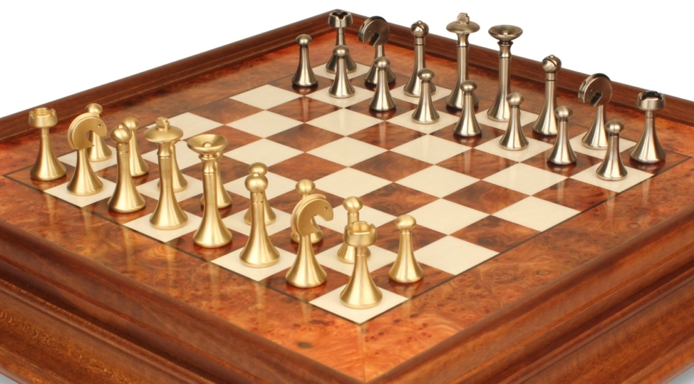 Jeu d'Échecs Contemporain - Échiquier en bois de Bruyère et Bois d'Orme avec tiroir & Pièces en métal