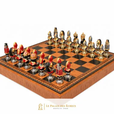 Jeu d'échecs Moncada photographié en angle montrant le coffret et les pièces