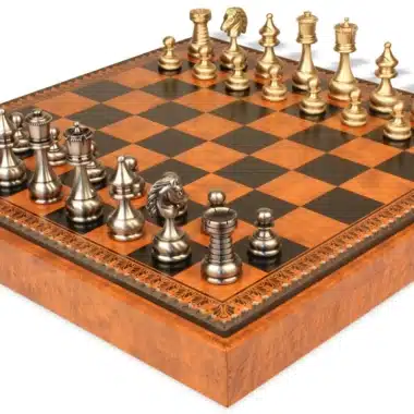 Jeu d'Échecs Grand ensemble Perse - Échiquier - Backgammon et Jeu de dames en similicuir & Pièces en laiton massif