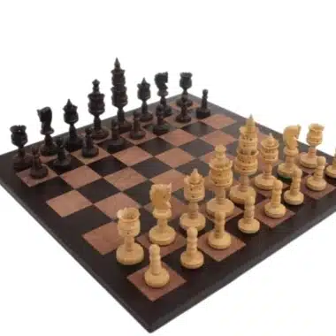 Jeu d'Echecs Sculpté en Bois de Palissandre & Échiquier en Cuir Véritable