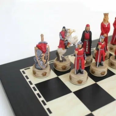 Alternative view of Jeu d'échecs Angleterre VS Écosse - Échiquier en Bois & Jeu d'Échecs en Résine