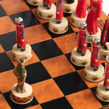 Alternative view of Jeu d'Echecs Guerre d'Indépendance de l'Ecosse en Résine & Échiquier en Similicuir