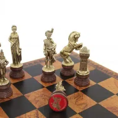 Alternative view of Jeu d'Echecs Napoléon en Bois et Métal et  Échiquier en Similicuir Carte de l'Ancien Monde