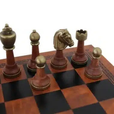 Alternative view of Jeu d'Echecs Staunton Metal et Bois et Échiquier en Similicuir Marron
