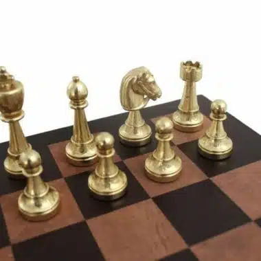 Alternative view of Jeu d'Echecs Staunton en Métal & Échiquier en Cuir Véritable