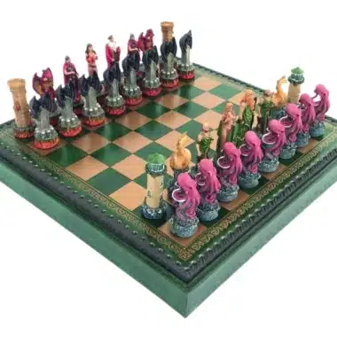 Jeu d'Echecs Fantasy Eau VS Feu en Résine & Echiquier en Similicuir avec Rangement