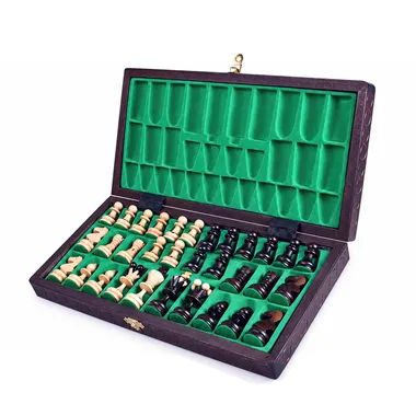 Jeu d'échecs pliable en bois Pearl, coffret ouvert avec compartiments en feutrine verte