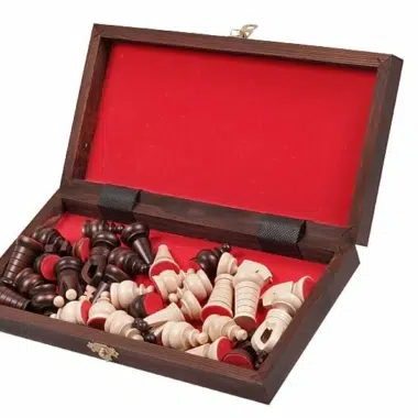 Alternative view of Petit Jeu d'Echecs de Voyage Pliant en Bois
