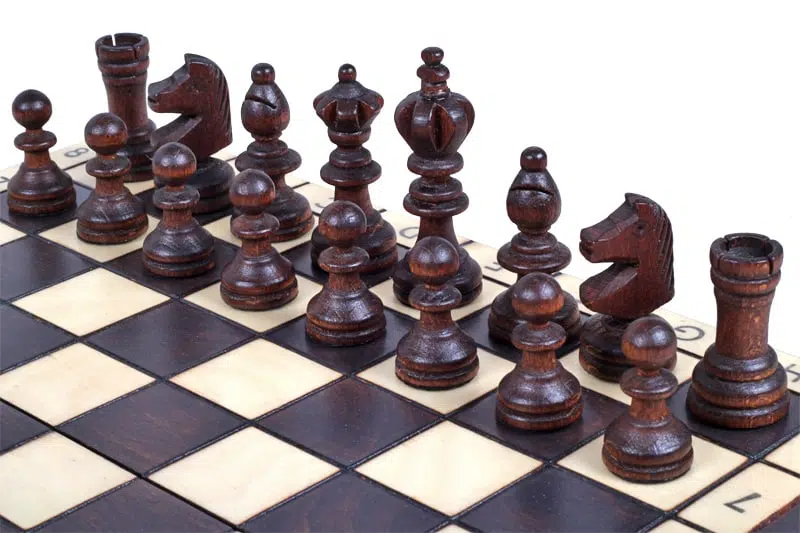 Petites Pieces Echecs en Bois et Plateau de Jeu en Bois Alphanumerique et Pliant – Image 3