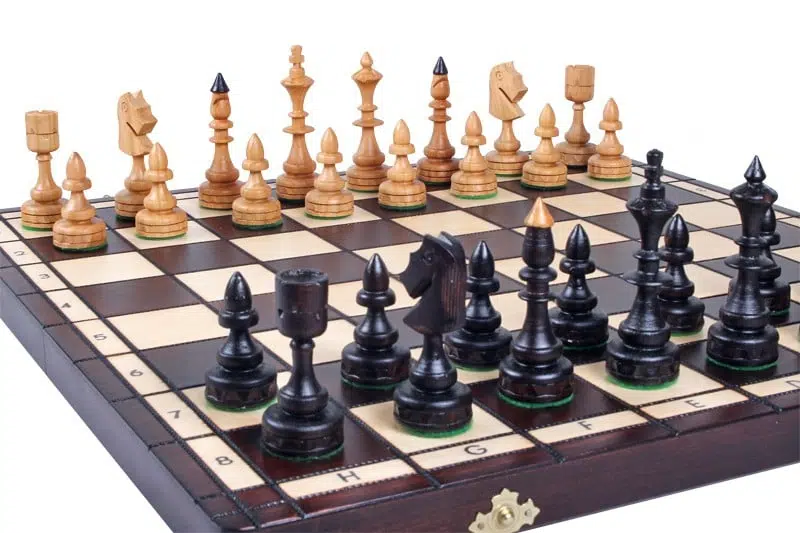 Grand Jeu d'Echecs et Plateau de Jeu Pliant en Bois avec Rangement – Image 5