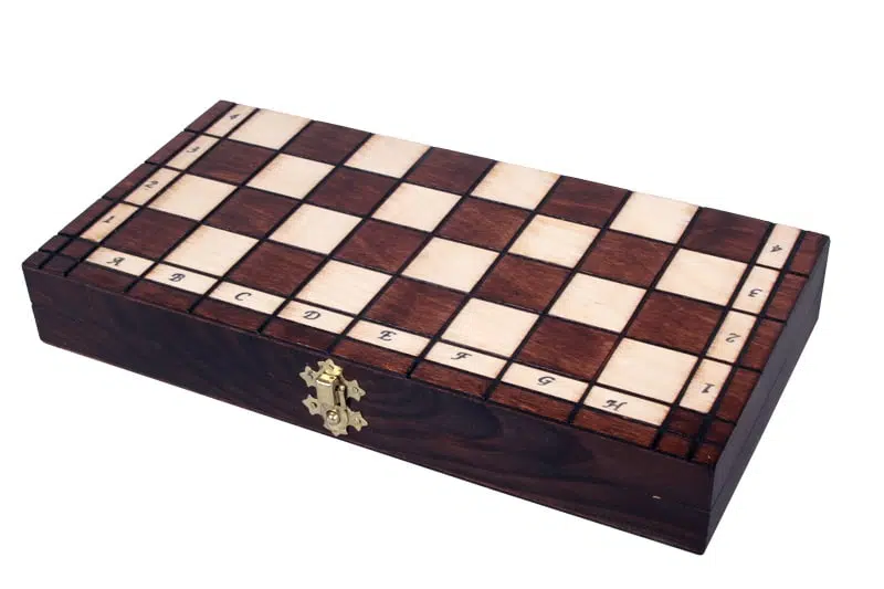 Jeu d'Echecs en Bois Orné Pliable - 31x31 cm – Image 9