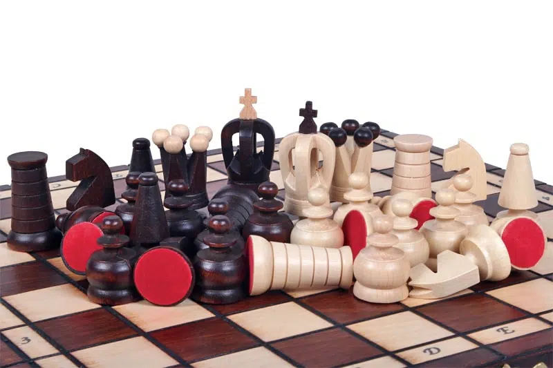 Jeu d'Echecs en Bois Orné Pliable - 31x31 cm – Image 7
