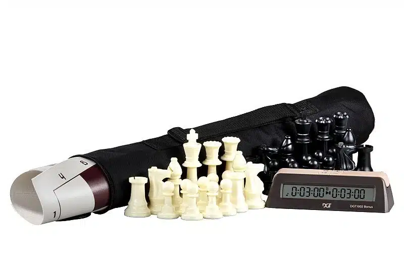 Echiquier Rouleau avec son Rangement, Pieces Echecs Plastiques et Pendule
