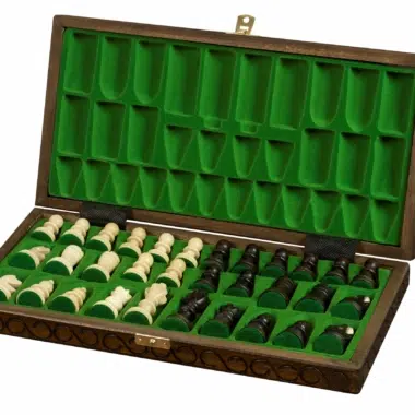 Alternative view of Jeu d'Echecs en Bois Pliant avec Rangement
