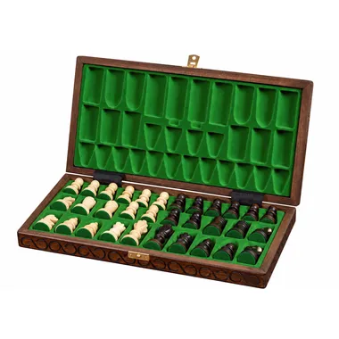 Coffret ouvert montrant le rangement en feutrine verte avec les pièces noires et blanches