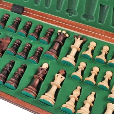 Jeu Echecs en Bois et Echiquier Pliant en Bois avec Rangement – Image 6