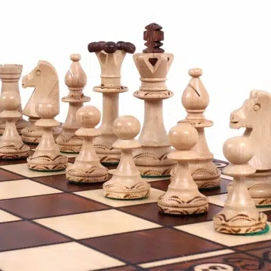 Jeu Echecs en Bois et Echiquier Pliant en Bois avec Rangement – Image 4