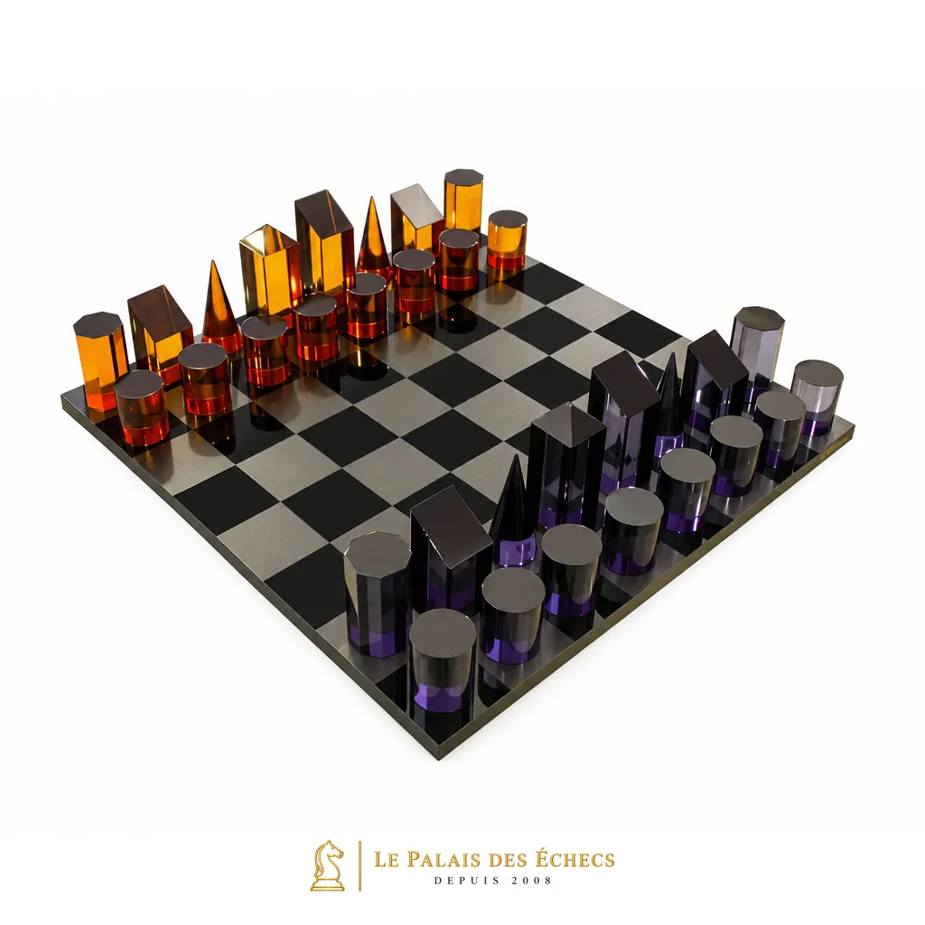 Jeu d'échecs cylindrique en plexiglas ambre et violet sur échiquier noir
