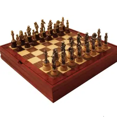Alternative view of Jeu d'Echecs Florence et Echiquier en Bois de Noyer et Erable avec Rangement