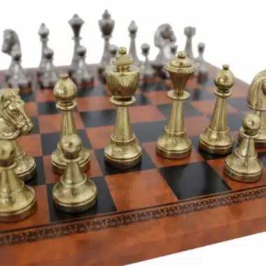 Alternative view of Jeu d'Echecs Staunton en Métal &  Échiquier en Similicuir Brun