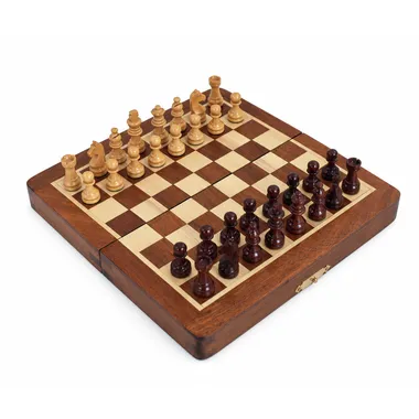 Jeu d'échecs en bois Staunton ouvert avec toutes les pièces en place