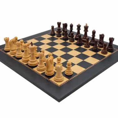 Jeu d'Echec et Echiquier en Bois 'Le Jeu de la Dame'