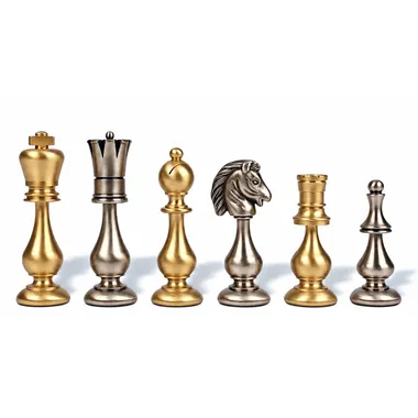 Pièces d'échecs en laiton doré et argenté, détail de la dame, du pion, du cavalier et de la tour
