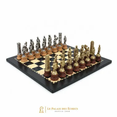 Jeu d'échecs Romains vs Barbare, vue d'ensemble sur l'échiquier en bois